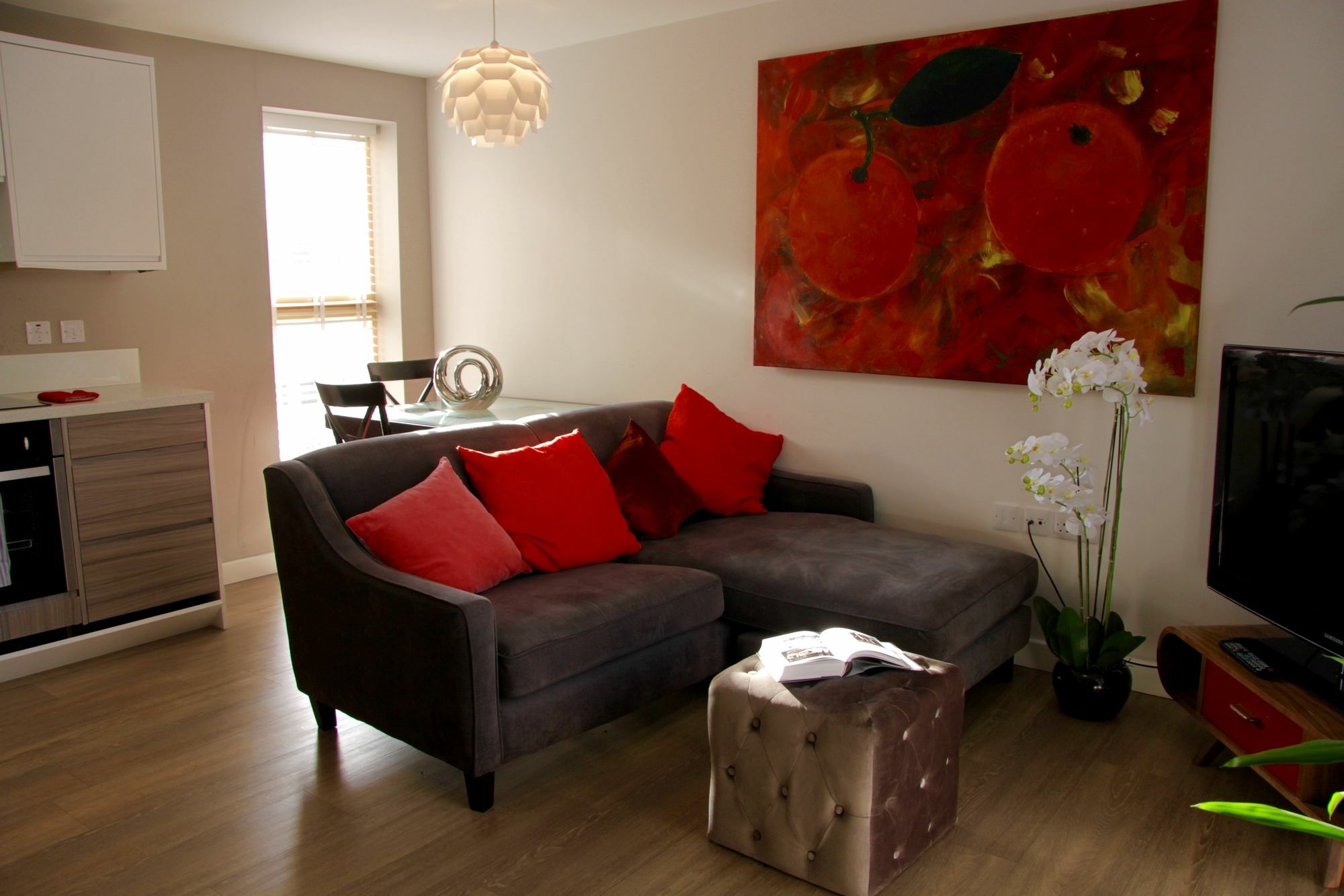 Lux Living Apartments - Florian House Кембридж Экстерьер фото