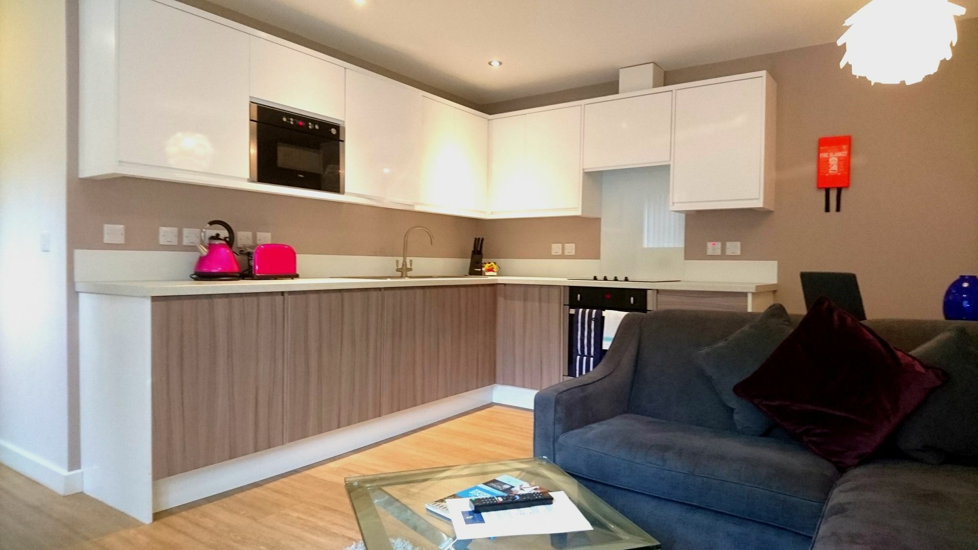 Lux Living Apartments - Florian House Кембридж Экстерьер фото