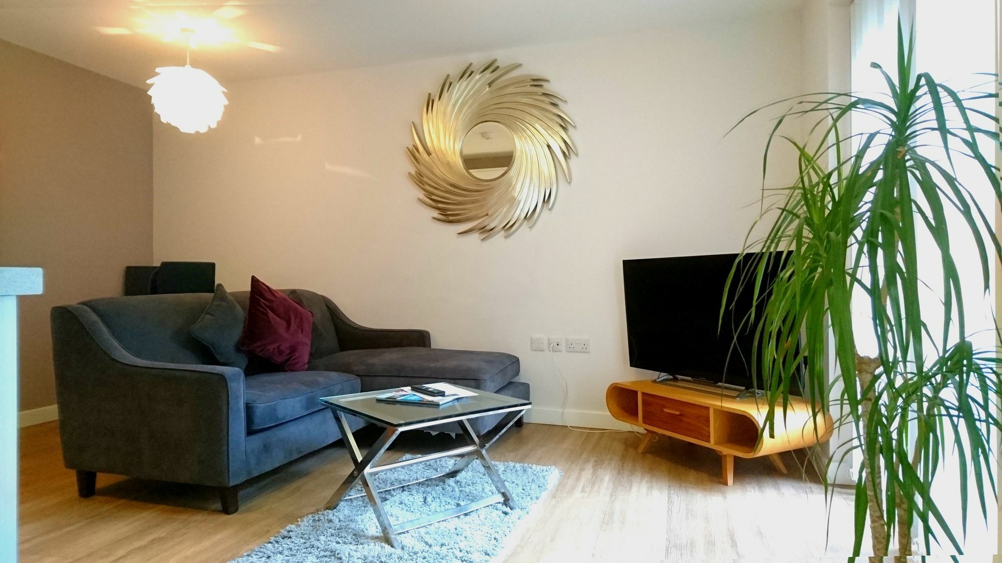 Lux Living Apartments - Florian House Кембридж Экстерьер фото